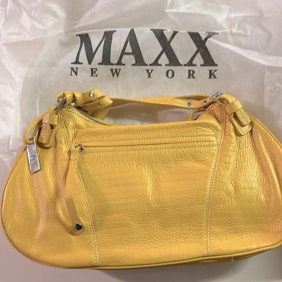 NWT Max New York Yellow Handbag - Picture 1 of 4